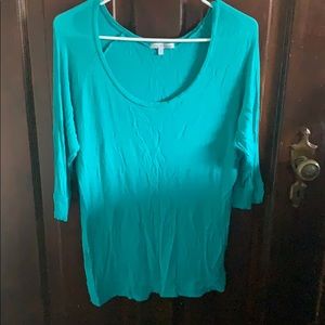 3/4 sleeve teal shirt